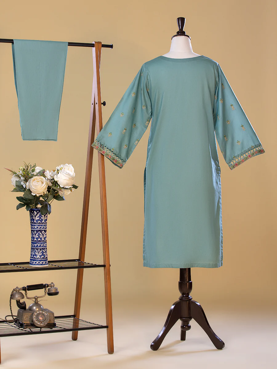 2 Piece Green Suit - Image 2
