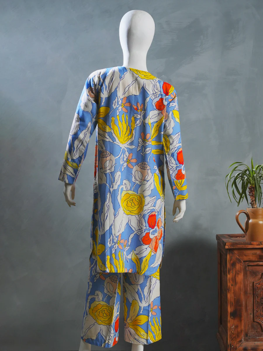 Timeless Classic 2-Piece - Image 2